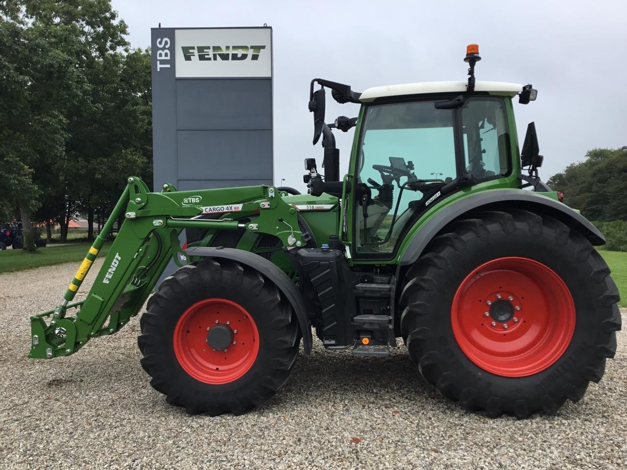 Traktor of the type Fendt 516 VARIO GEN3, Gebrauchtmaschine in Grindsted (Picture 1)