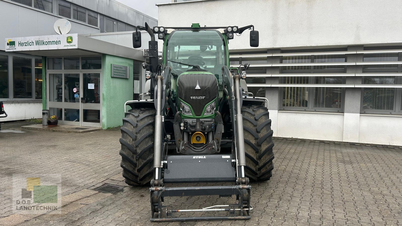 Traktor typu Fendt 516 Vario Lenksystemvorbereitung, Gebrauchtmaschine v Regensburg (Obrázok 3)