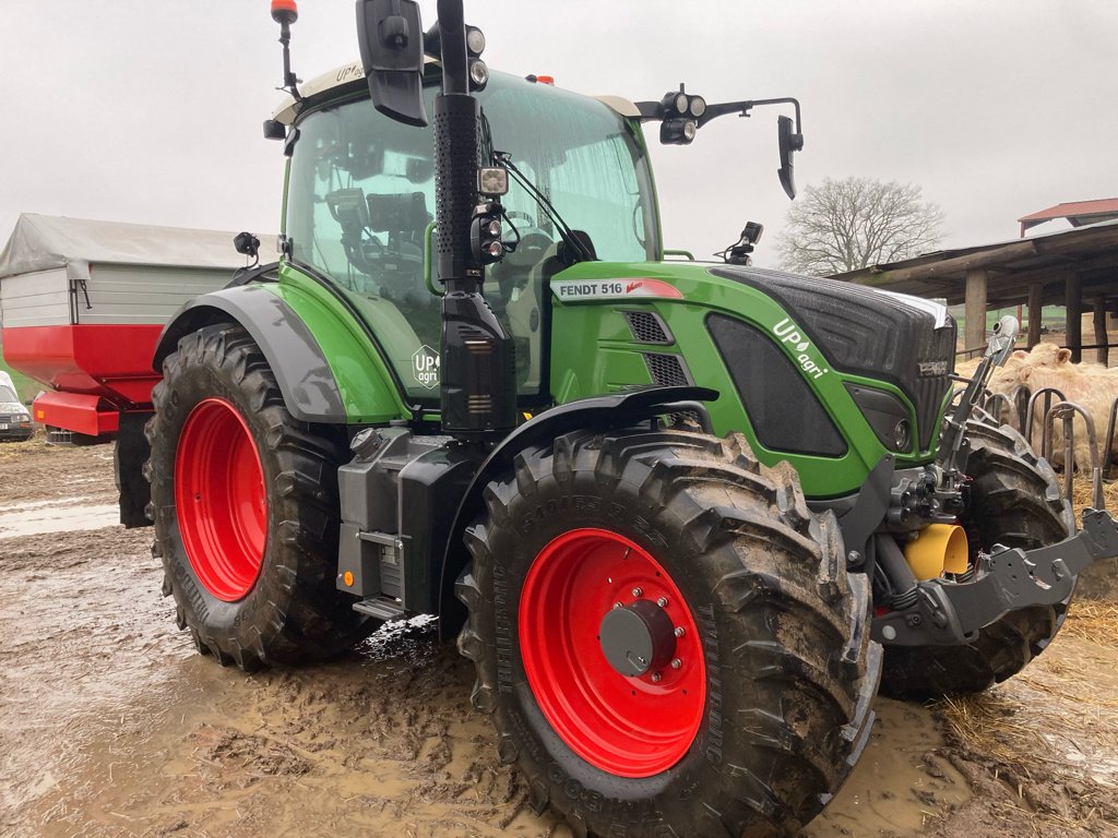 Traktor del tipo Fendt 516 VARIO POWER +, Gebrauchtmaschine en MONTLUCON (Imagen 3)