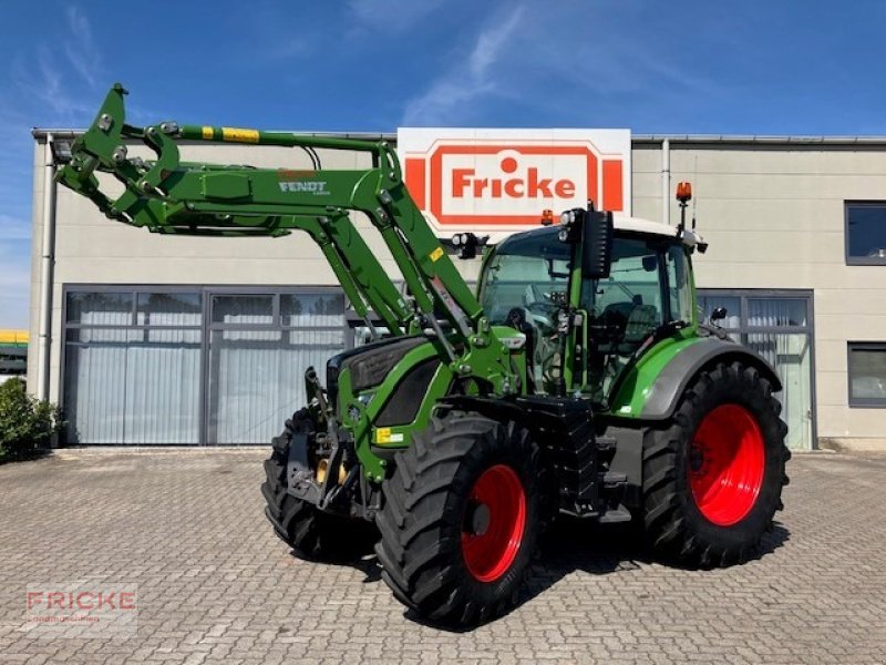 Traktor van het type Fendt 516 Vario Profi Plus S4, Gebrauchtmaschine in Demmin (Foto 1)