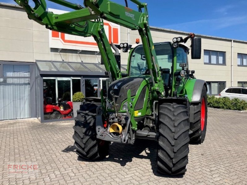 Traktor van het type Fendt 516 Vario Profi Plus S4, Gebrauchtmaschine in Demmin (Foto 2)