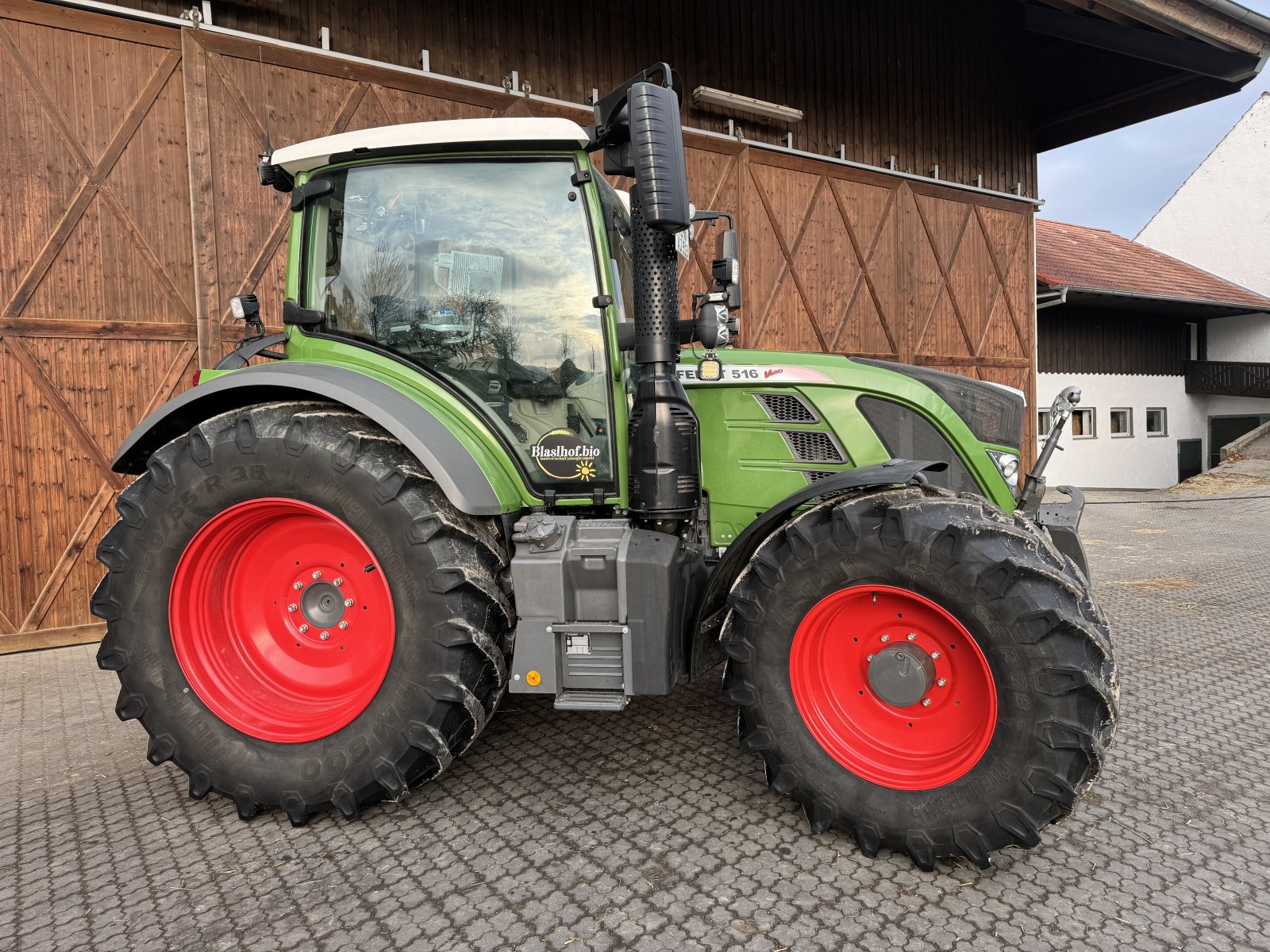 Traktor des Typs Fendt 516 Vario Profi Plus S4, Gebrauchtmaschine in Kelheim (Bild 5)