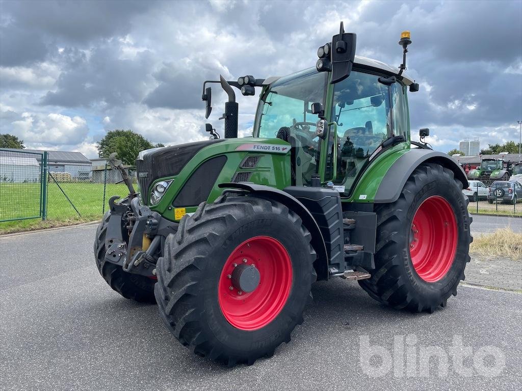 Traktor типа Fendt 516 Vario Profi Plus, Gebrauchtmaschine в Düsseldorf (Фотография 2)