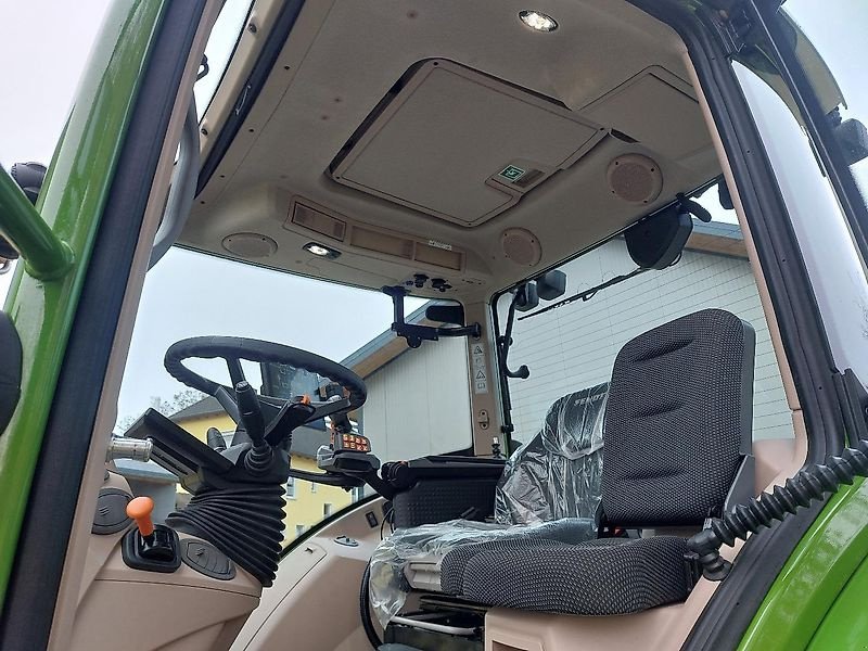 Traktor del tipo Fendt 516 Vario Profi+ Setting2, Vorführmaschine In Tirschenreuth (Immagine 16)