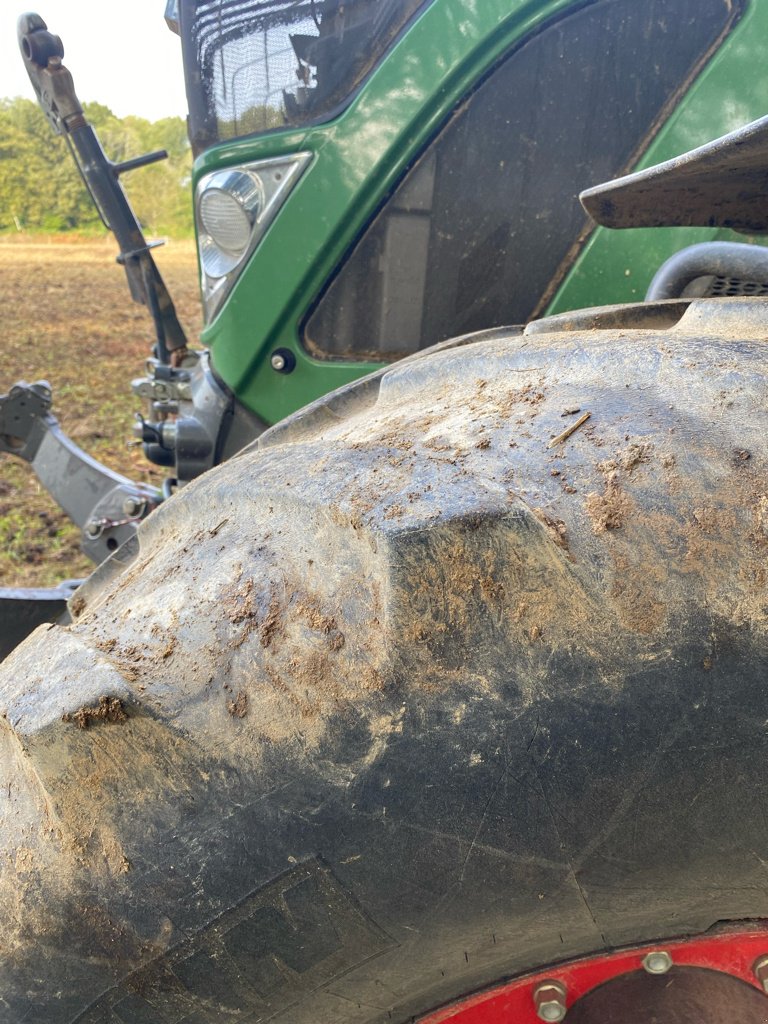 Traktor des Typs Fendt 516 VARIO PROFI, Gebrauchtmaschine in UZERCHE (Bild 8)