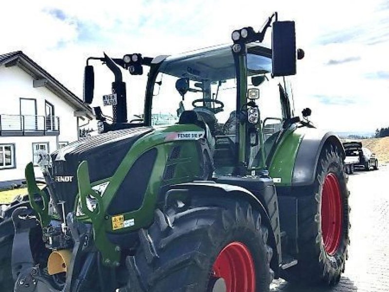 Traktor Türe ait Fendt 516 vario profiplus ProfiPlus, Gebrauchtmaschine içinde NEUKIRCHEN V. WALD (resim 1)