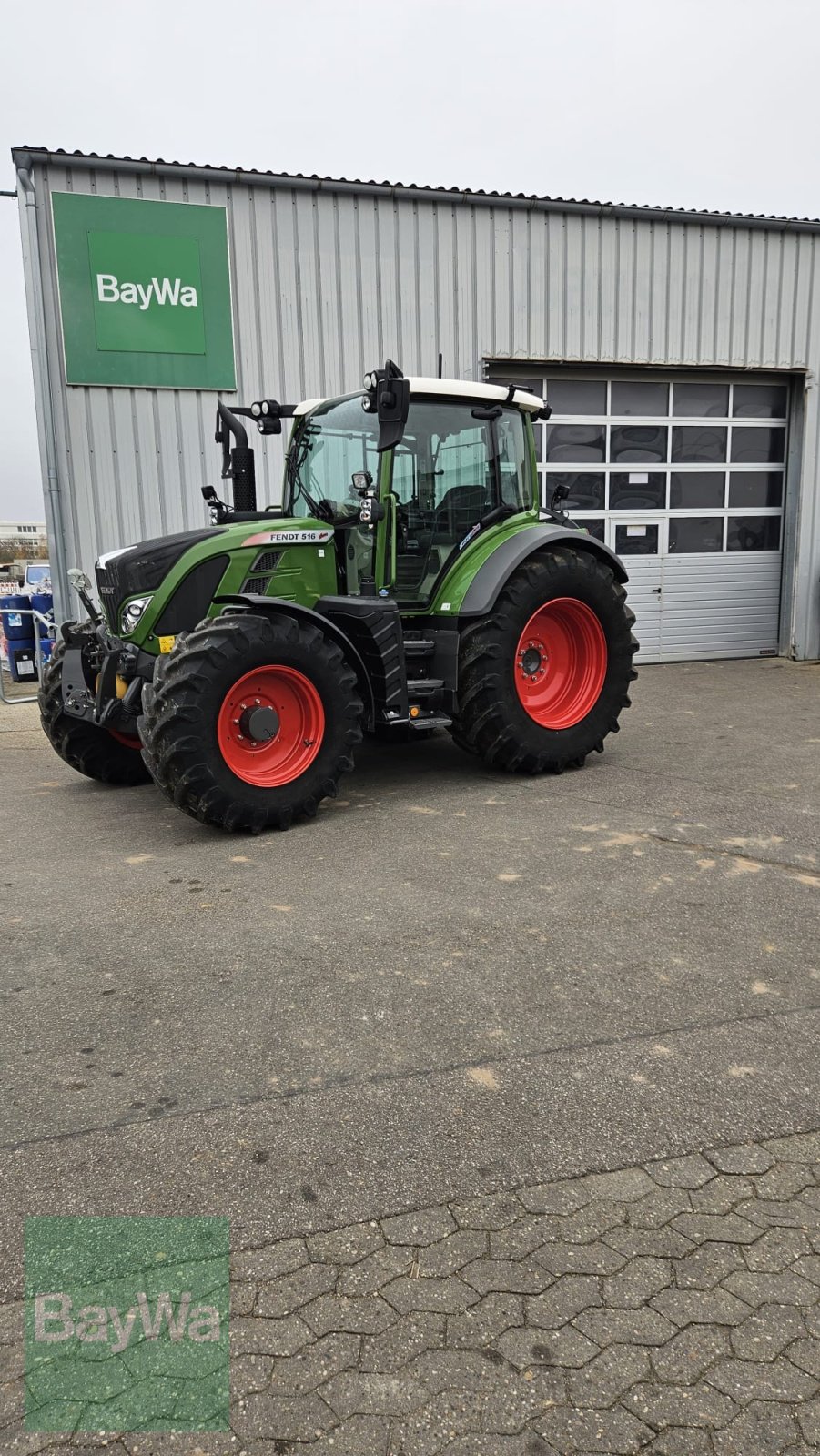 Traktor типа Fendt 516 Vario ProfiPlus S4 RTK Spurführung, Gebrauchtmaschine в Gunzenhausen (Фотография 1)