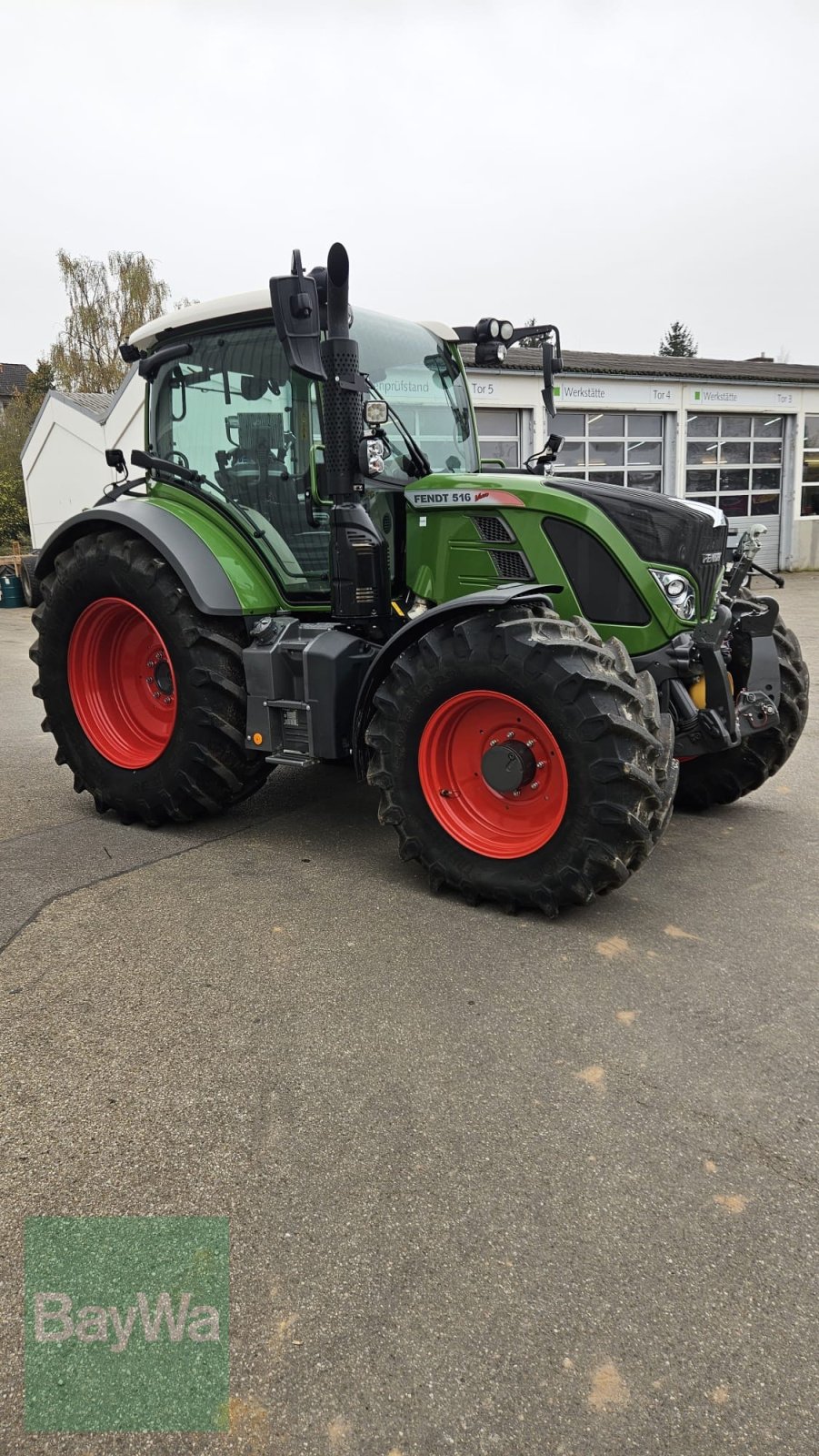 Traktor типа Fendt 516 Vario ProfiPlus S4 RTK Spurführung, Gebrauchtmaschine в Gunzenhausen (Фотография 2)