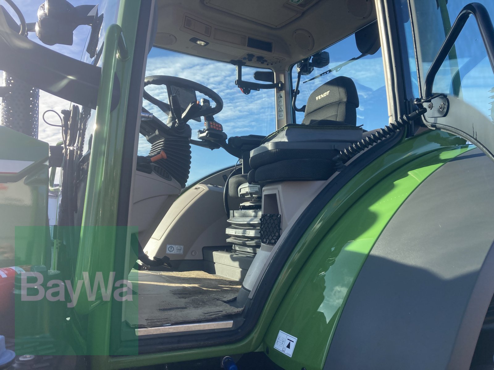 Traktor of the type Fendt 516 Vario ProfiPlus Setting 2 Gen3 RTK, Gebrauchtmaschine in Dinkelsbühl (Picture 15)