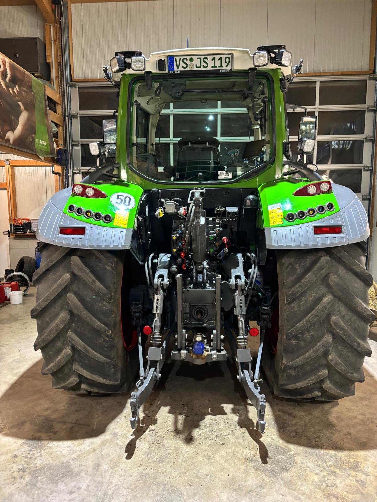 Traktor of the type Fendt 516 Vario ProfiPlus, Gebrauchtmaschine in Hüfingen (Picture 8)