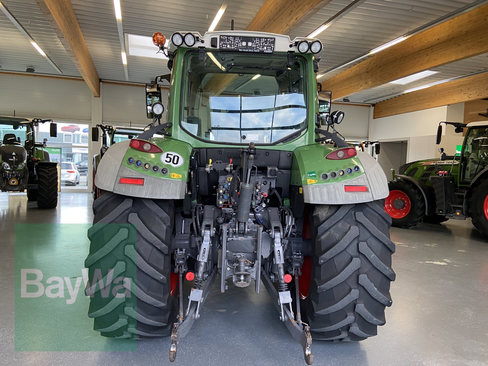 Traktor van het type Fendt 516 Vario ProfiPlus, Gebrauchtmaschine in Bamberg (Foto 7)