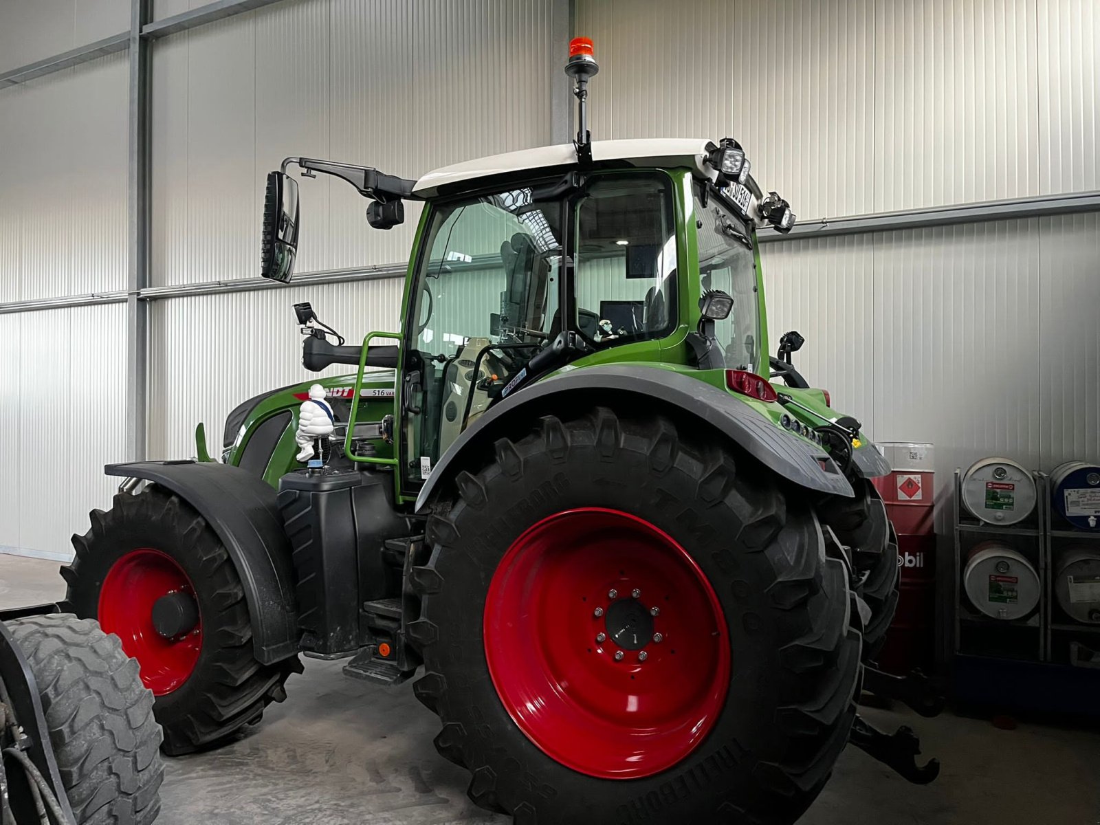 Traktor typu Fendt 516 Vario ProfiPlus, Gebrauchtmaschine w Donaueschingen (Zdjęcie 4)