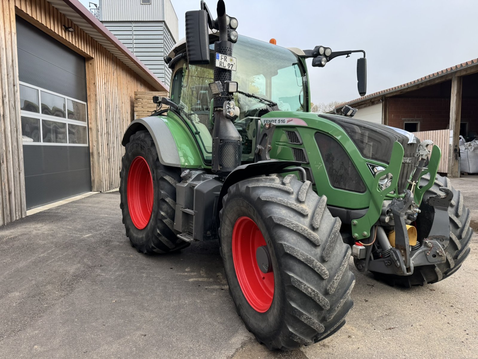 Traktor van het type Fendt 516 Vario ProfiPlus, Gebrauchtmaschine in Umkirch (Foto 1)