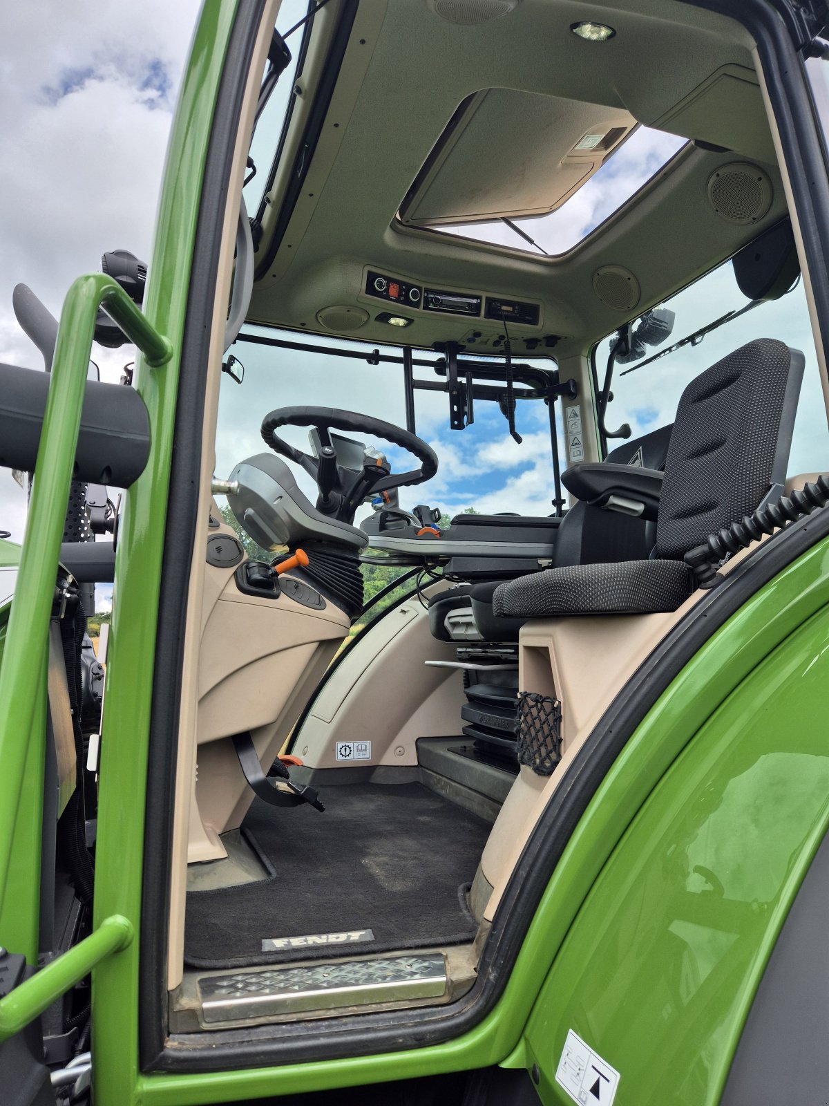 Traktor Türe ait Fendt 516 Vario ProfiPlus, Gebrauchtmaschine içinde Hechlingen (resim 7)