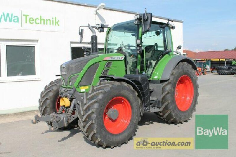 Traktor типа Fendt 516 VARIO S4 POWER, Gebrauchtmaschine в Straubing (Фотография 2)