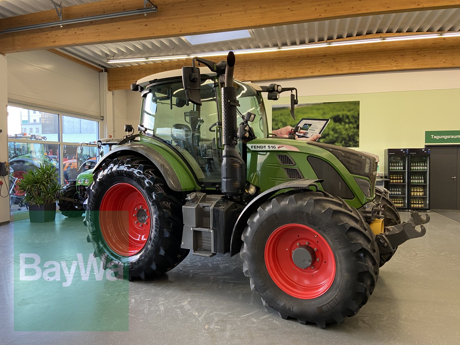 Traktor типа Fendt 516 Vario S4 Power, Gebrauchtmaschine в Bamberg (Фотография 2)