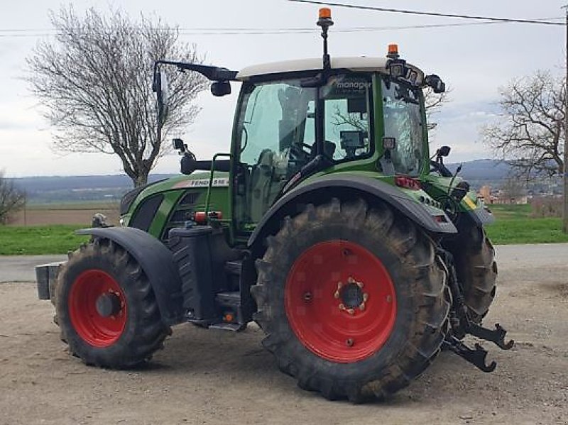 Traktor του τύπου Fendt 516 VARIO S4 PROFI PLUS, Gebrauchtmaschine σε PEYROLE (Φωτογραφία 3)