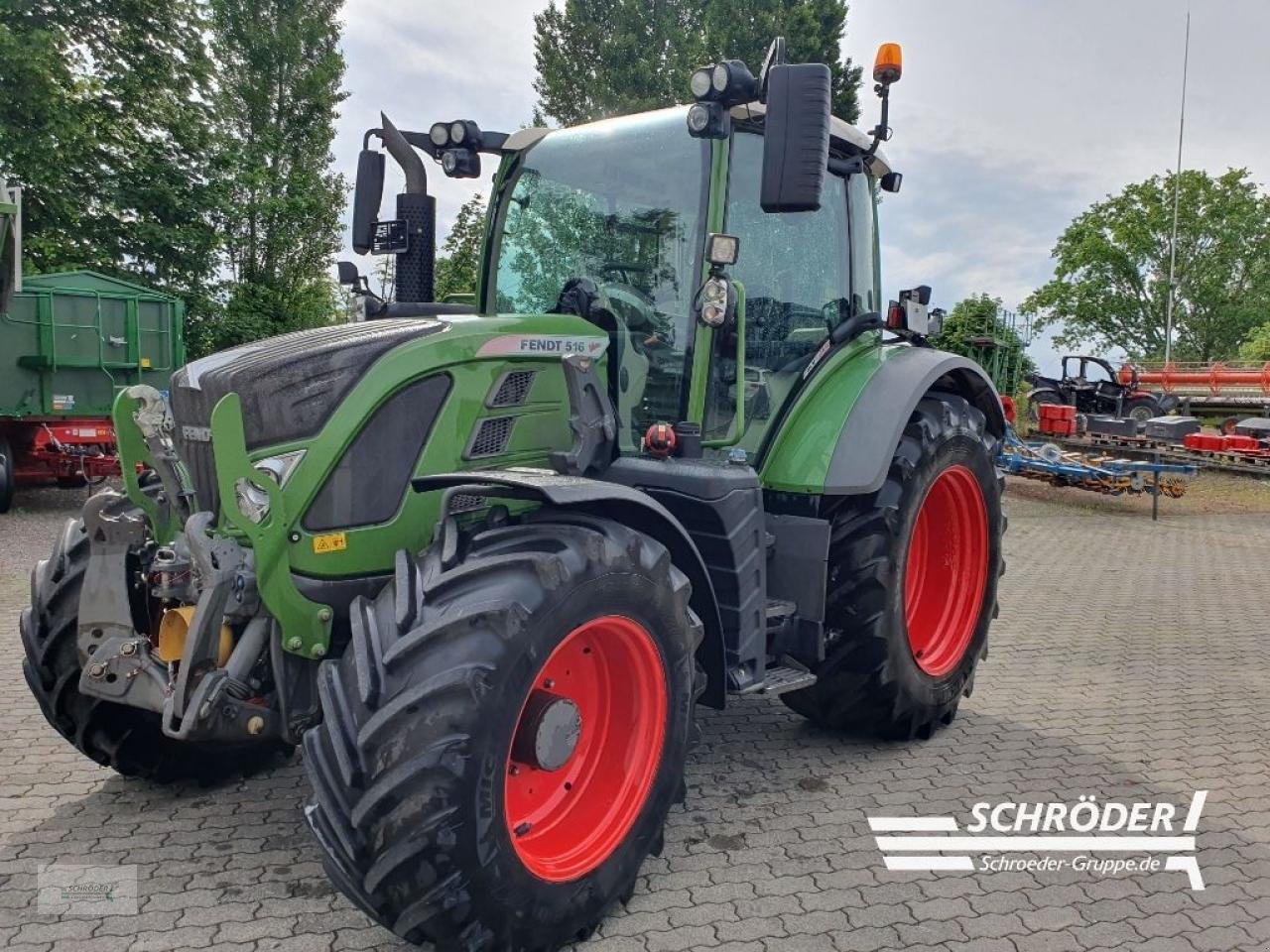 Traktor типа Fendt 516 VARIO S4 PROFI PLUS, Gebrauchtmaschine в Langenweddingen (Фотография 6)