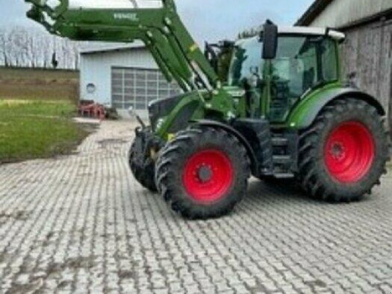 Traktor of the type Fendt 516 Vario S4 Profi Plus, Gebrauchtmaschine in Bruchsal (Picture 1)