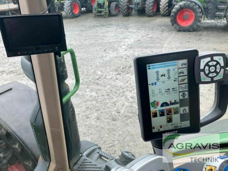 Traktor of the type Fendt 516 VARIO S4 PROFI, Gebrauchtmaschine in Beckum (Picture 17)