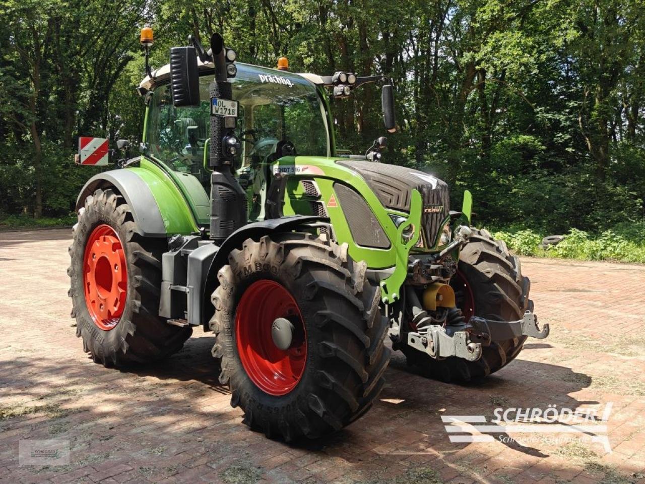 Traktor typu Fendt 516 VARIO S4 PROFI, Gebrauchtmaschine v Wildeshausen (Obrázek 4)