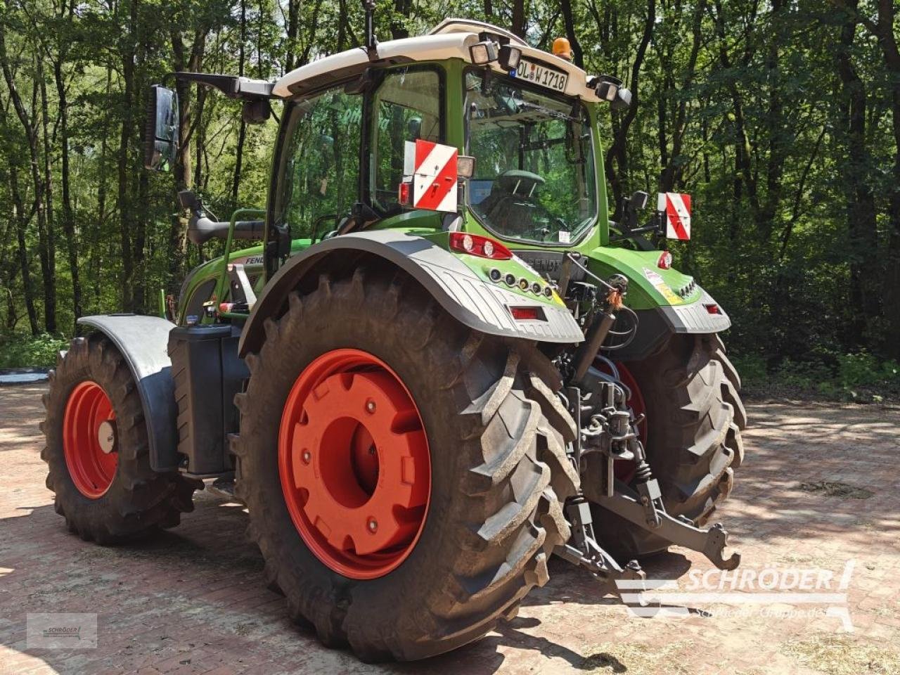 Traktor tip Fendt 516 VARIO S4 PROFI, Gebrauchtmaschine in Wildeshausen (Poză 8)