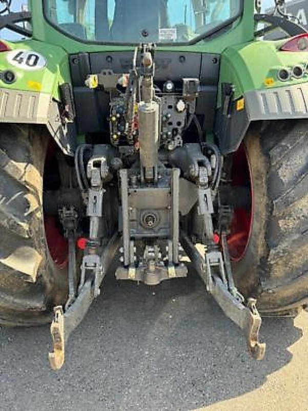 Traktor des Typs Fendt 516 VARIO SCR PROFI PLUS, Gebrauchtmaschine in Sainte-Croix-en-Plaine (Bild 7)