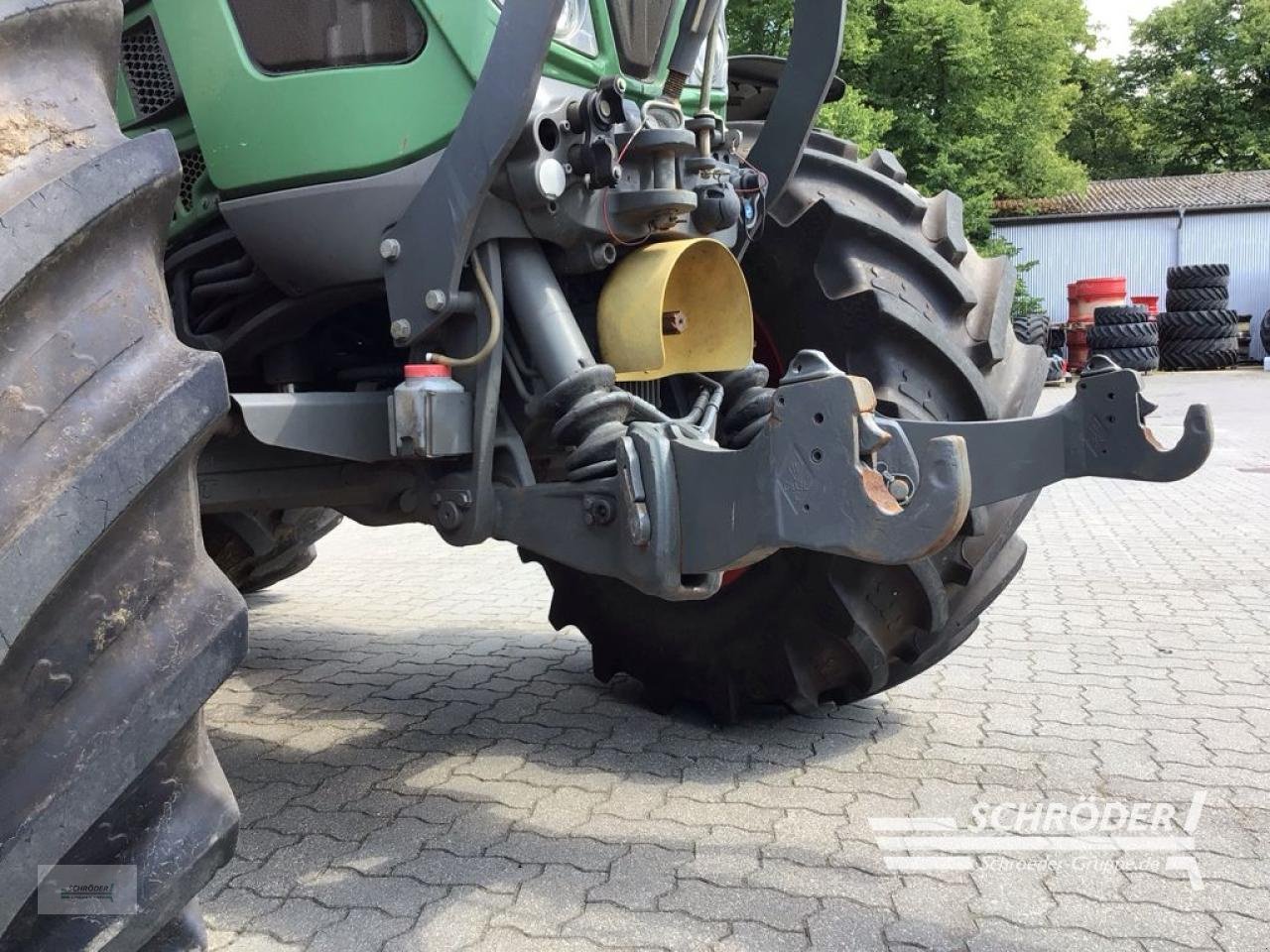 Traktor van het type Fendt 516 VARIO SCR PROFI, Gebrauchtmaschine in Friedland (Foto 15)