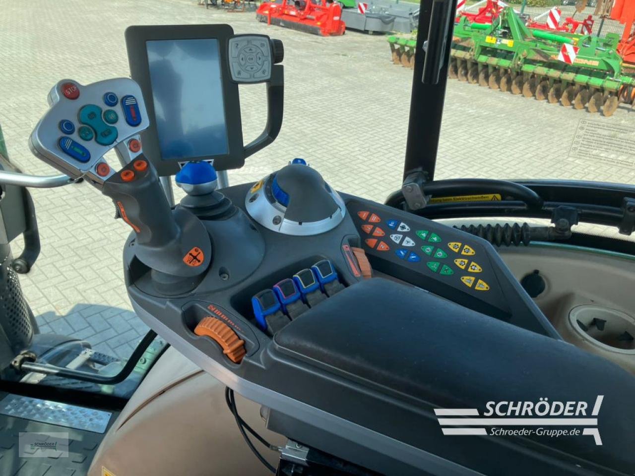 Traktor typu Fendt 516 VARIO SCR PROFI, Gebrauchtmaschine w Twistringen (Zdjęcie 17)