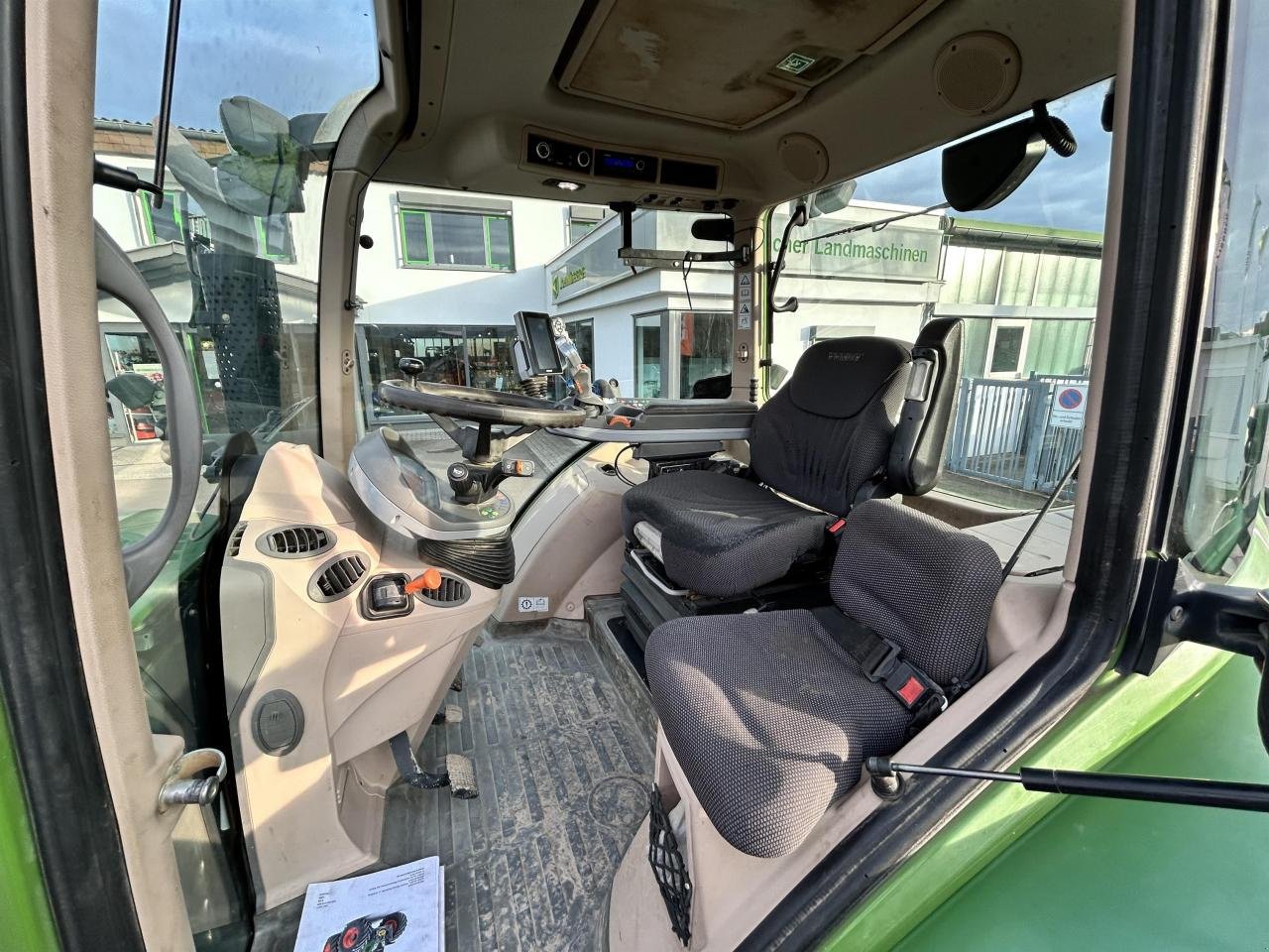 Traktor от тип Fendt 516 Vario, Gebrauchtmaschine в Niederkirchen (Снимка 10)