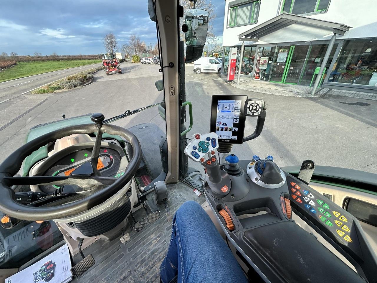 Traktor от тип Fendt 516 Vario, Gebrauchtmaschine в Niederkirchen (Снимка 11)