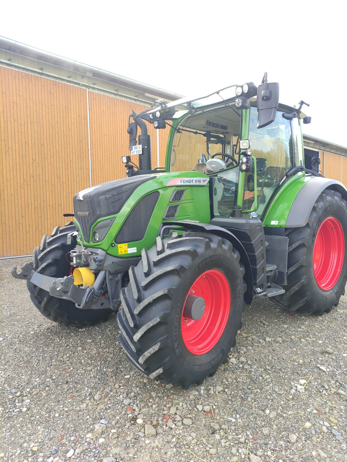 Traktor типа Fendt 516 Vario, Gebrauchtmaschine в Kirchheim  (Фотография 1)