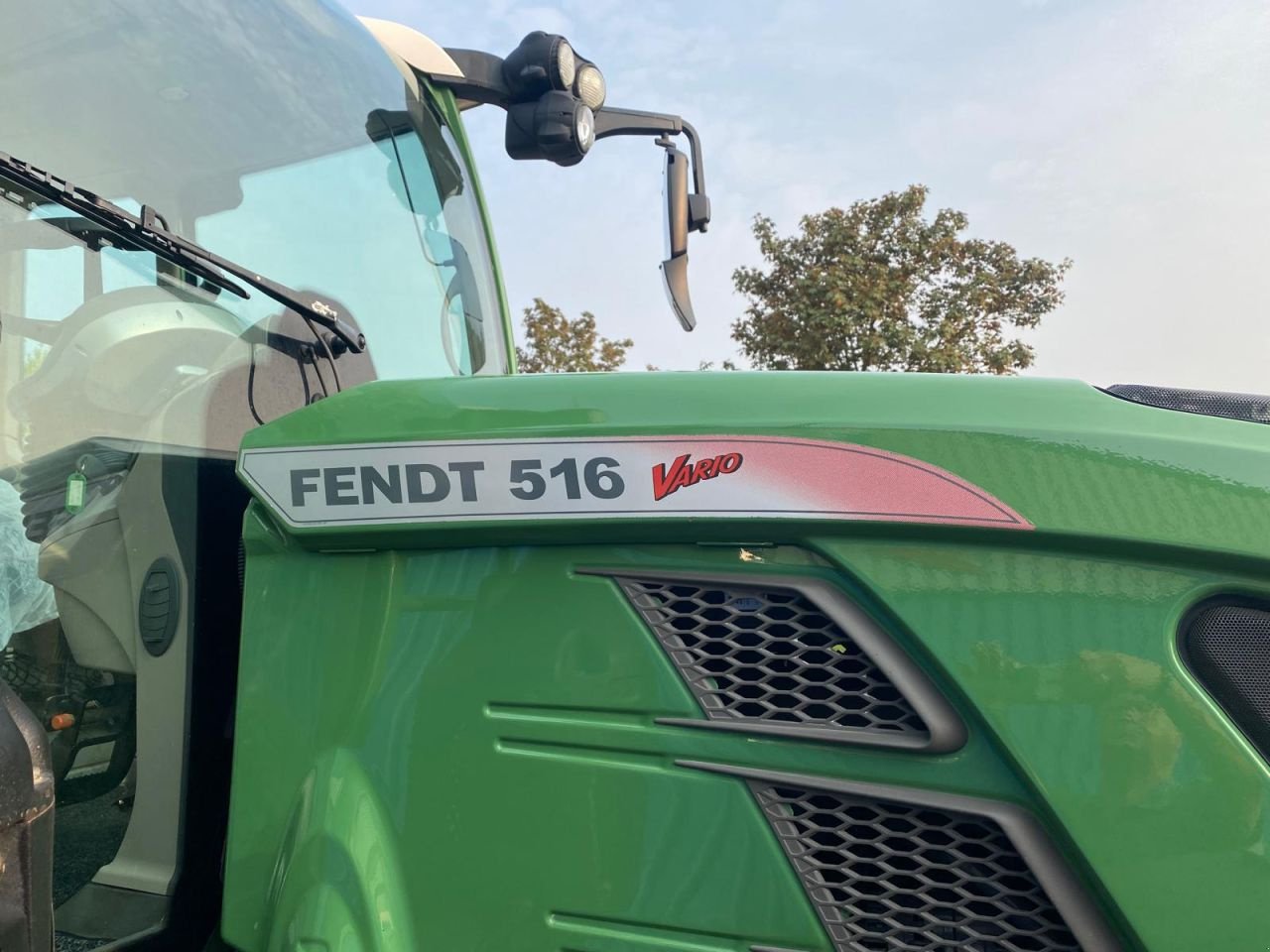 Traktor van het type Fendt 516, Gebrauchtmaschine in Joure (Foto 3)