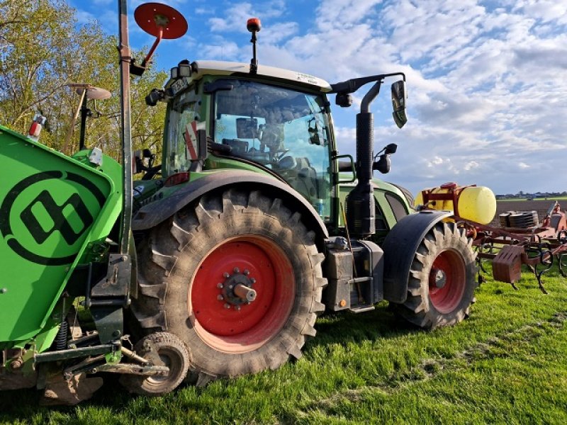 Traktor a típus Fendt 516, Gebrauchtmaschine ekkor: PITHIVIERS Cedex (Kép 4)