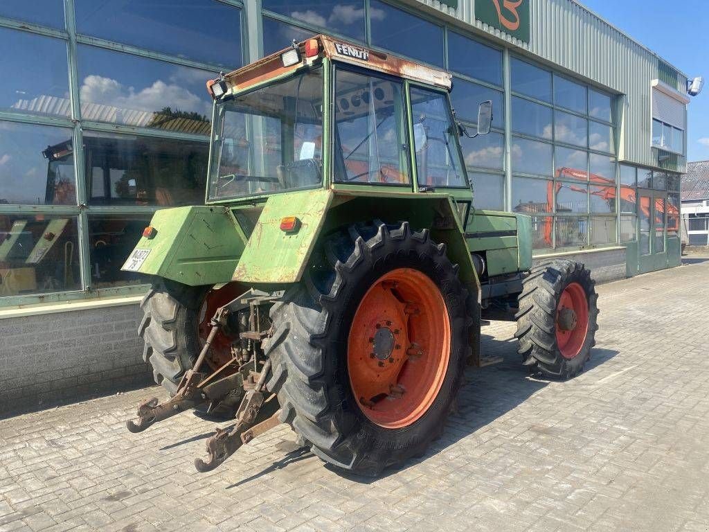 Traktor tip Fendt 600 LS, Gebrauchtmaschine in Roosendaal (Poză 5)