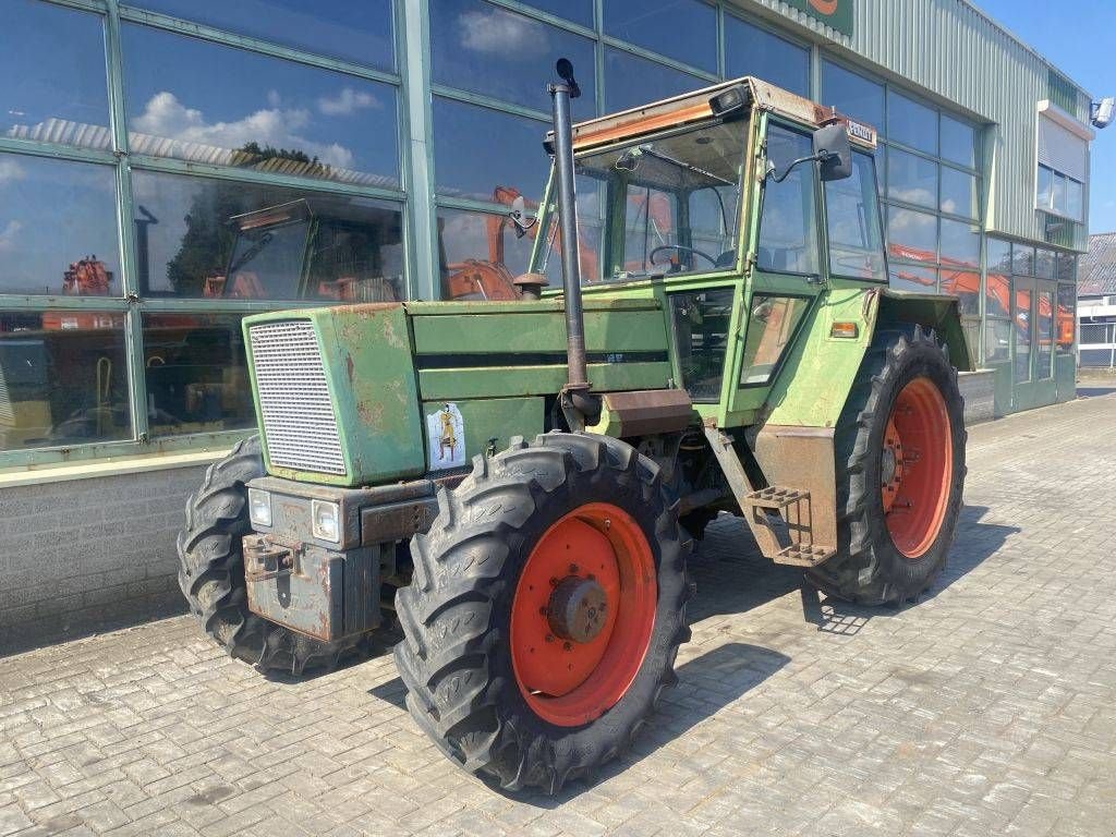 Traktor del tipo Fendt 600 LS, Gebrauchtmaschine In Roosendaal (Immagine 4)