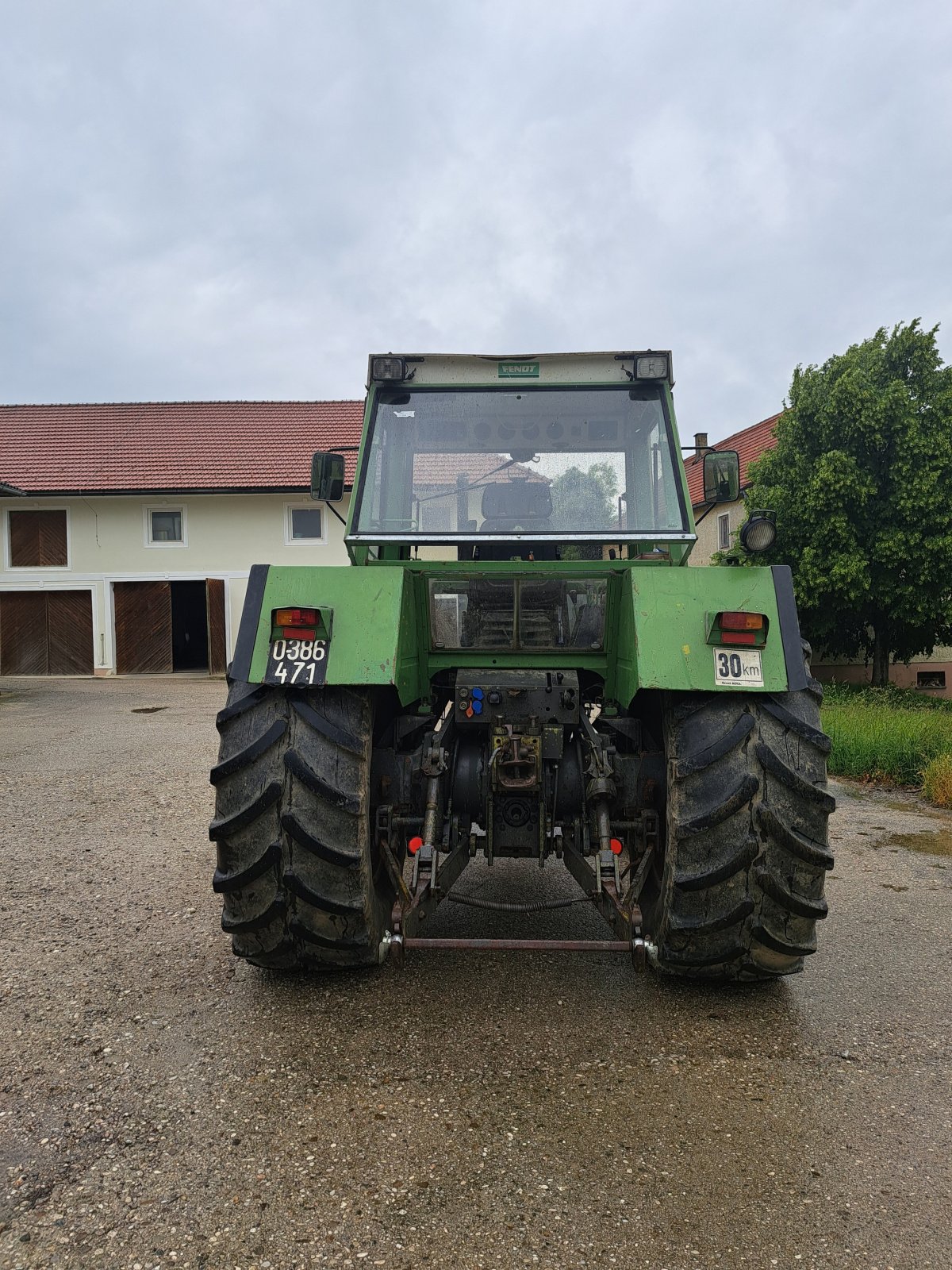 Traktor del tipo Fendt 600 LS, Gebrauchtmaschine In Haid (Immagine 2)