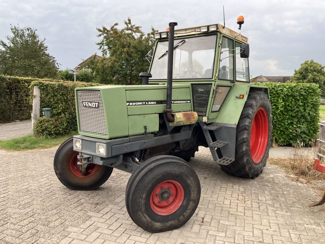 Traktor des Typs Fendt 611 ls, Gebrauchtmaschine in Wapenveld (Bild 2)