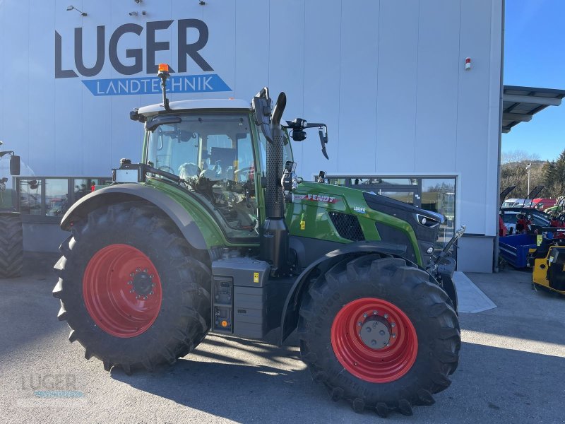 Traktor of the type Fendt 620 Vario Profi+, Neumaschine in Niederkappel (Picture 1)