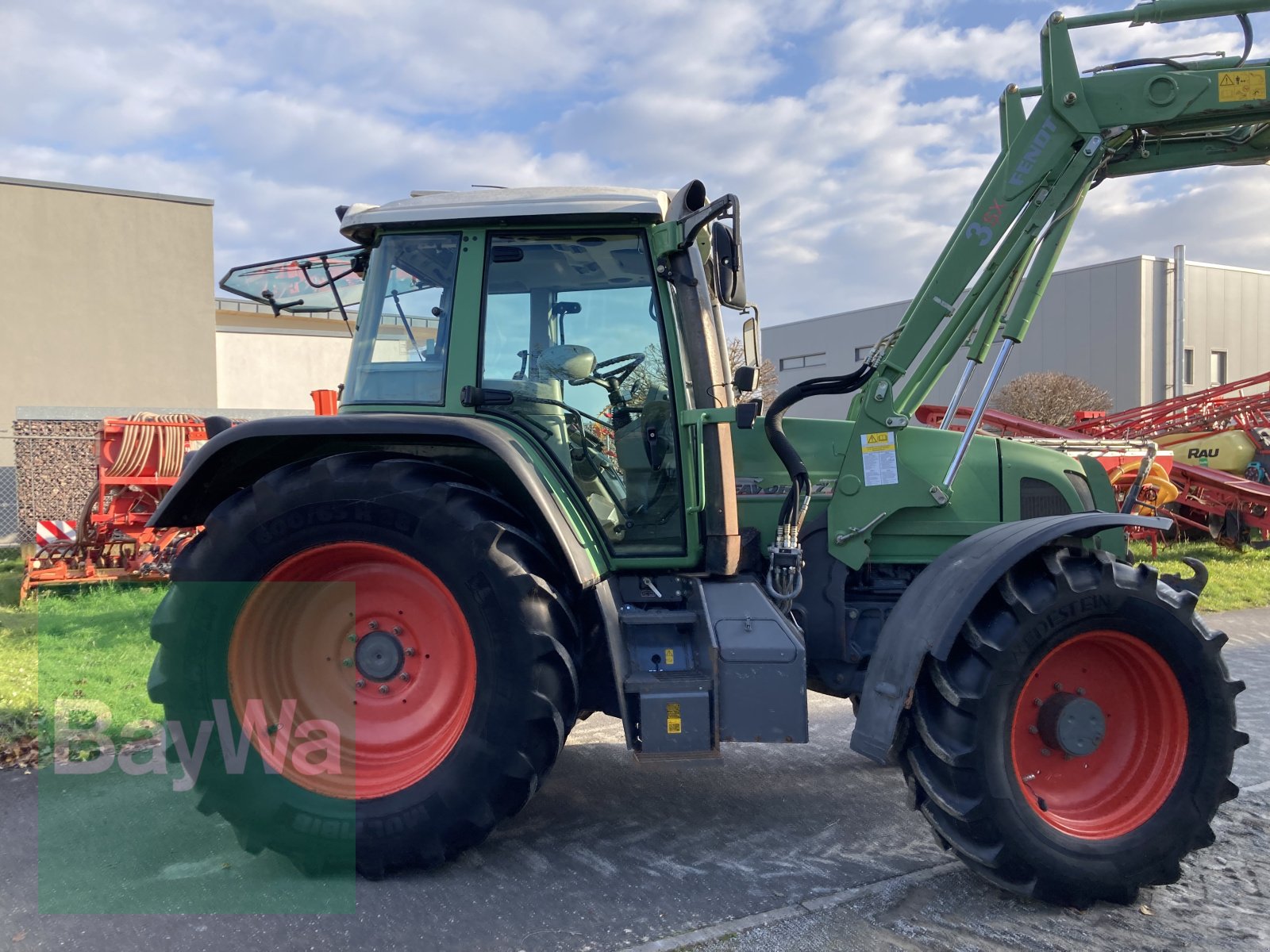 Traktor типа Fendt 711 Vario, Gebrauchtmaschine в Giebelstadt (Фотография 4)