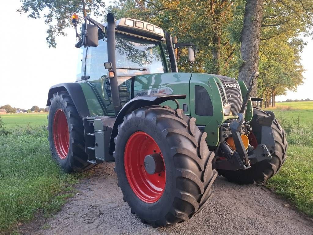 Traktor tipa Fendt 712 Vario TMS, Gebrauchtmaschine u Borne (Slika 1)