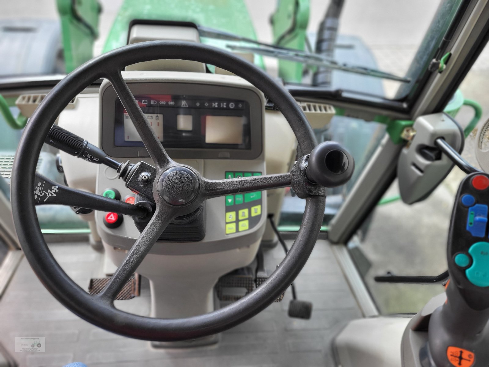 Traktor typu Fendt 712 Vario, Gebrauchtmaschine w Bühlerzell (Zdjęcie 12)