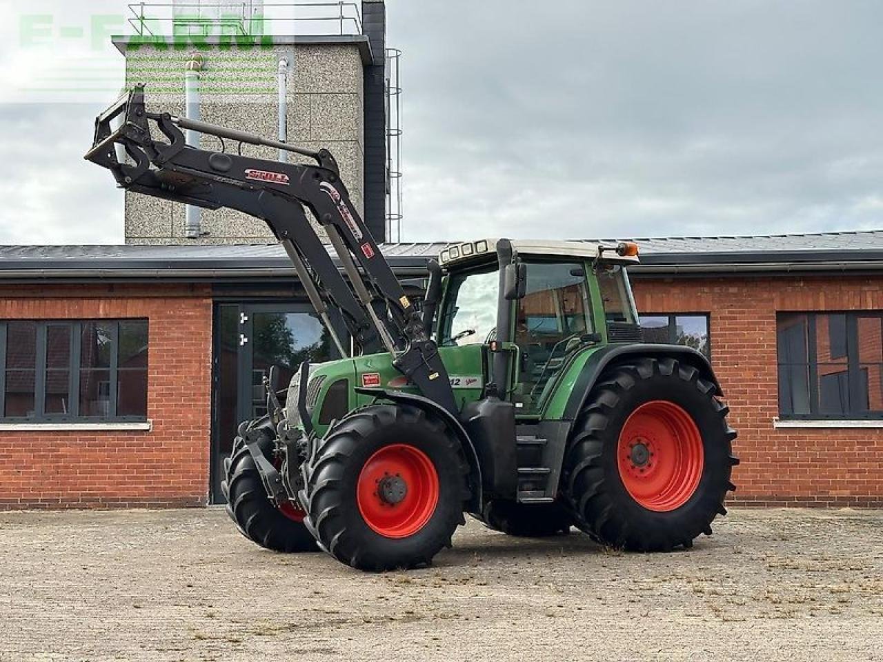 Traktor typu Fendt 712 vario, Gebrauchtmaschine w STADTHAGEN (Zdjęcie 2)