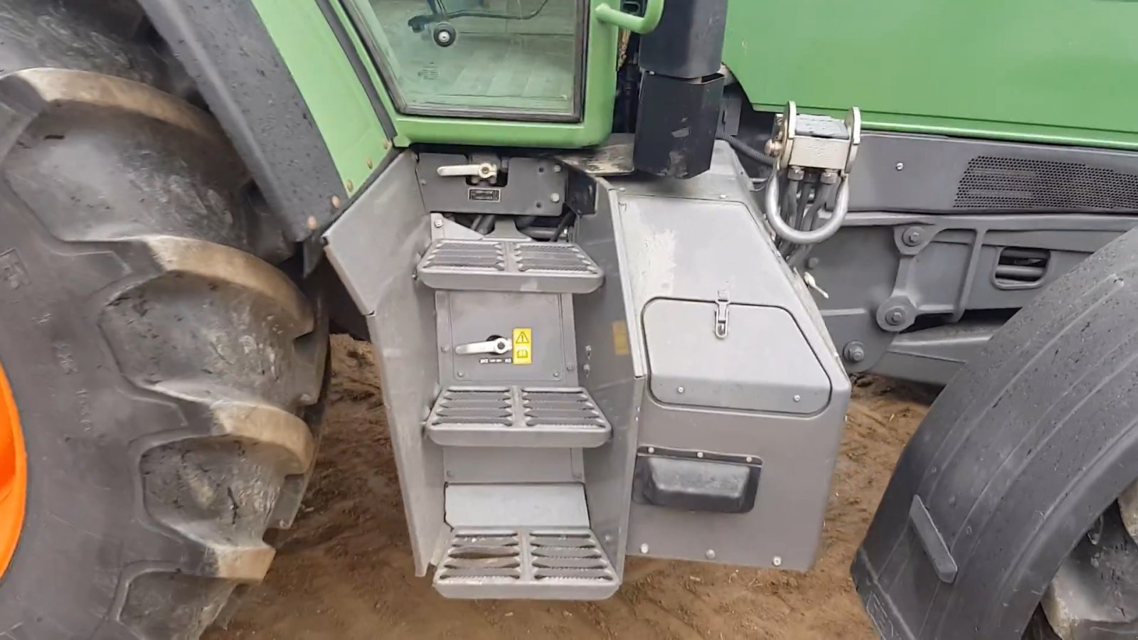 Traktor del tipo Fendt 712 Vario, Gebrauchtmaschine en Casic (Imagen 8)