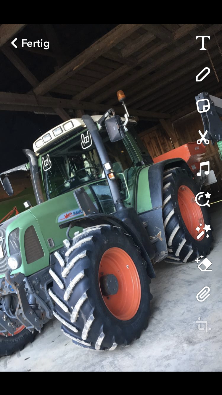 Traktor Türe ait Fendt 712 Vario, Gebrauchtmaschine içinde Reichenberg (resim 3)