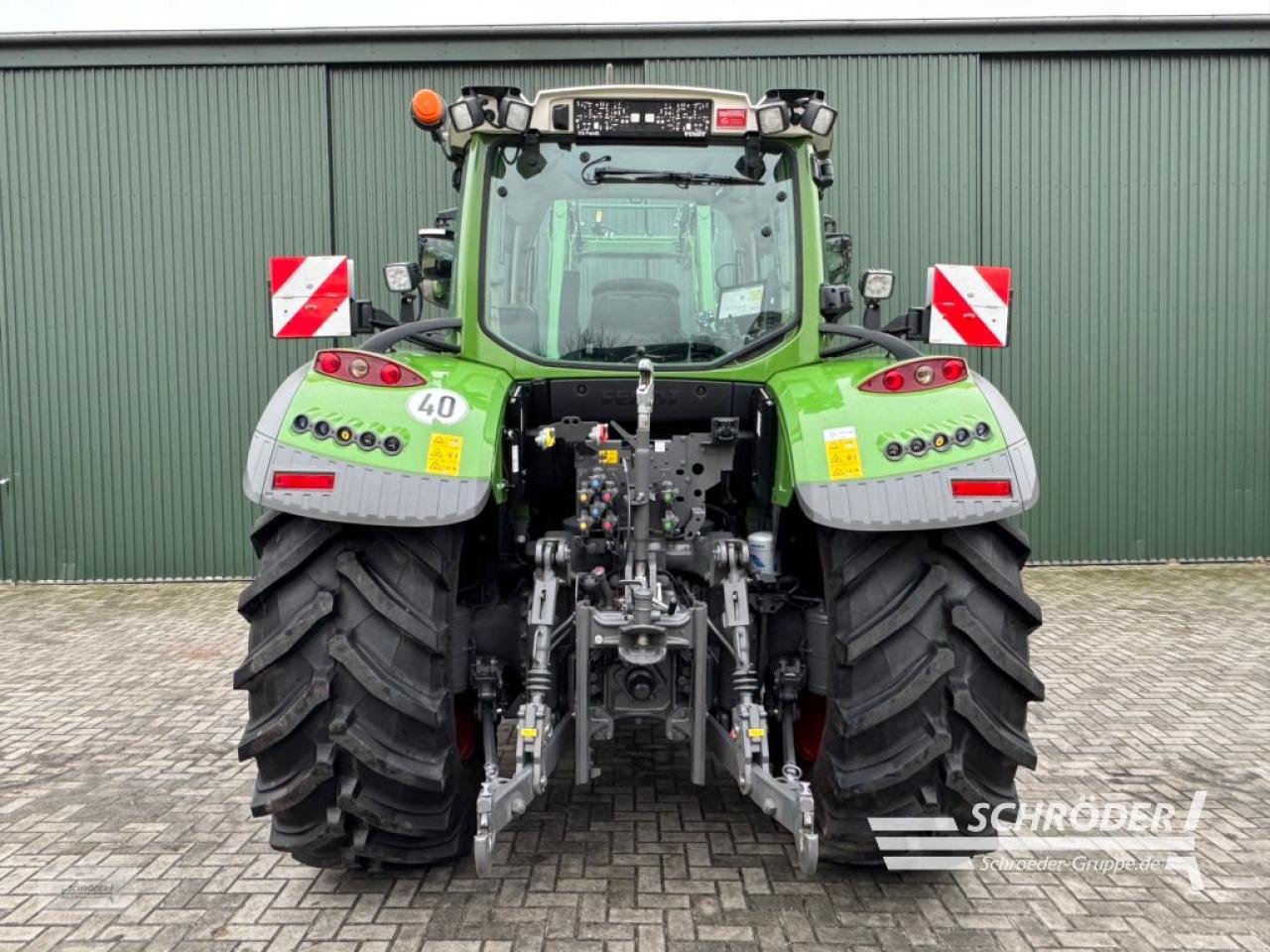 Traktor des Typs Fendt 714 VARIO GEN6 PROFI PLUS, Gebrauchtmaschine in Twistringen (Bild 4)