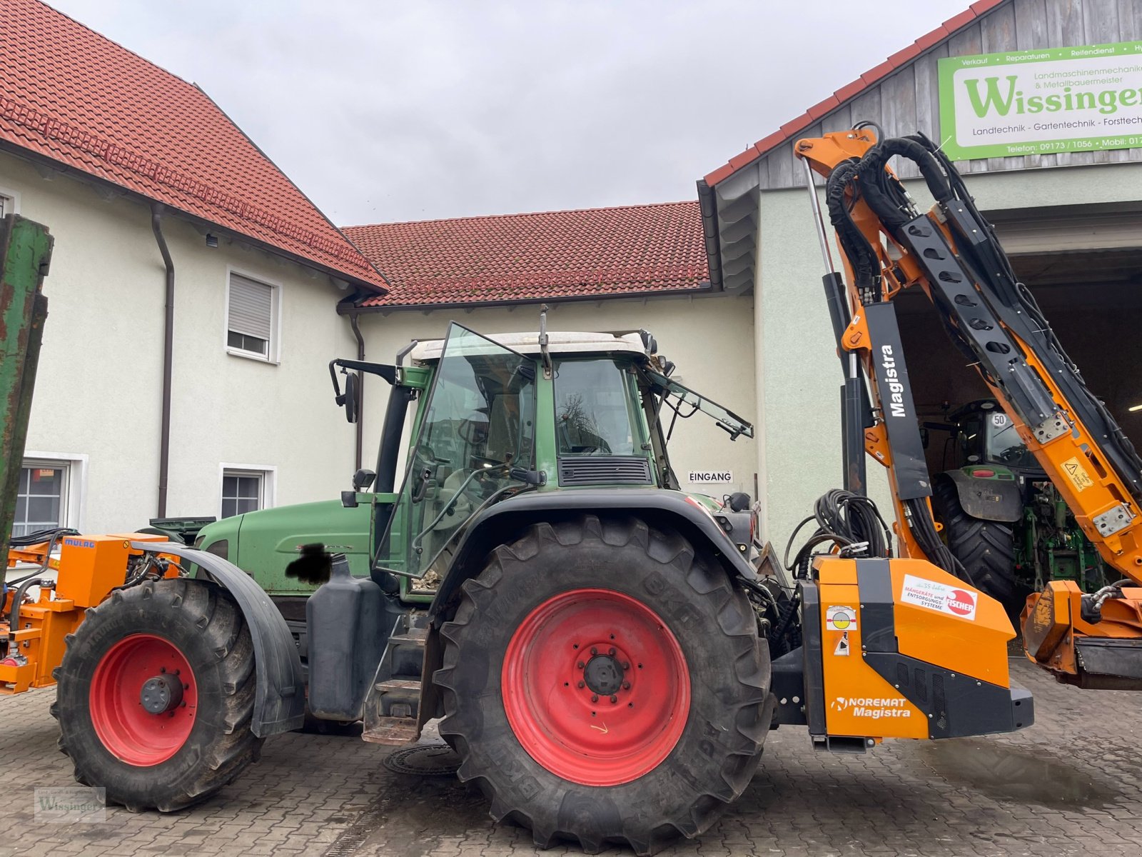 Traktor van het type Fendt 714 Vario mit Mulcher, Gebrauchtmaschine in Thalmässing (Foto 13)