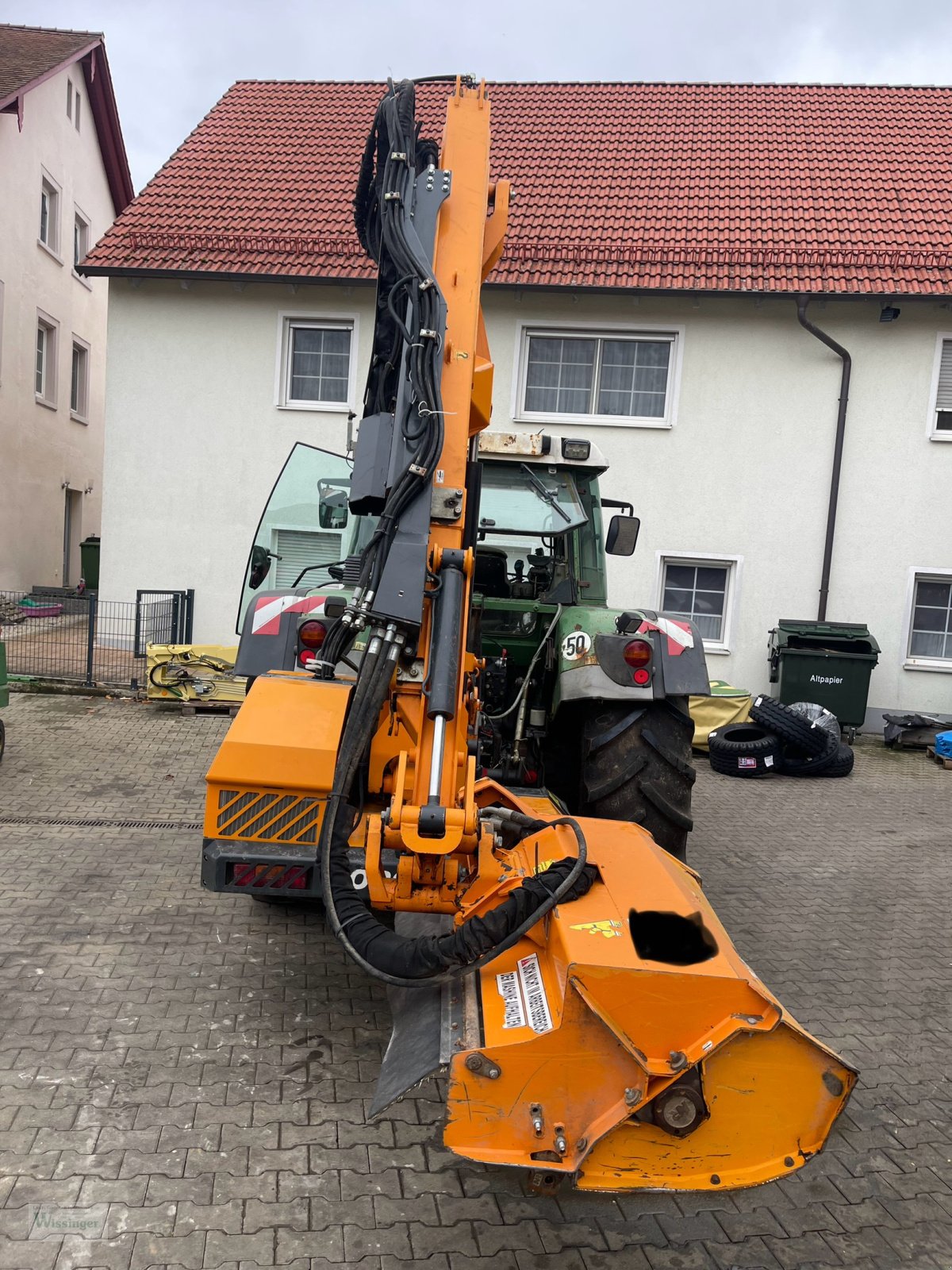 Traktor des Typs Fendt 714 Vario mit Mulcher, Gebrauchtmaschine in Thalmässing (Bild 14)