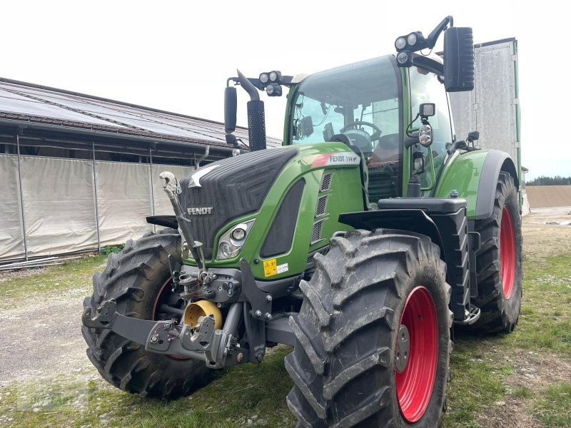 Traktor des Typs Fendt 714 Vario Profi, Gebrauchtmaschine in Bad Leonfelden (Bild 1)