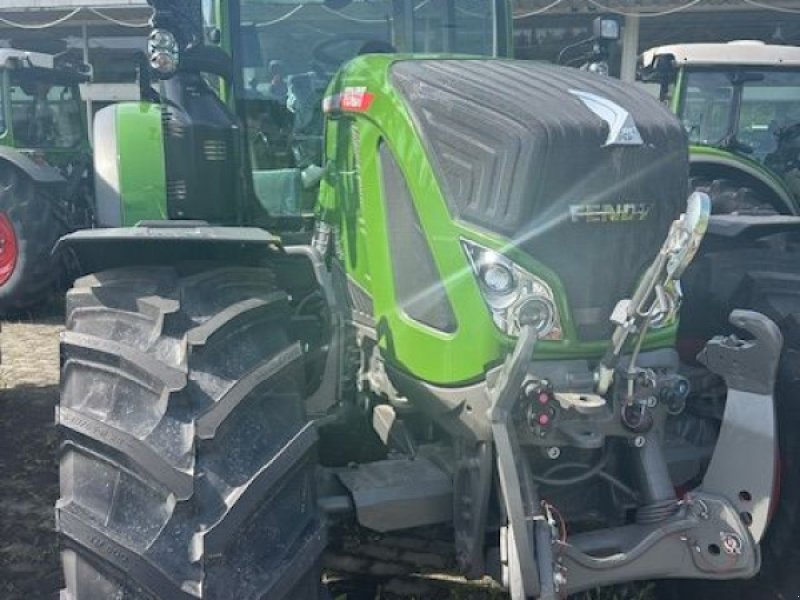 Traktor des Typs Fendt 714 Vario Profi, Vorführmaschine in Sieget in der Wart (Bild 1)